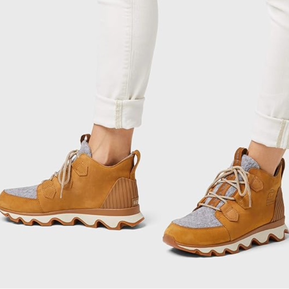 Sorel Kinetic Caribou Boot Women’s sz.10